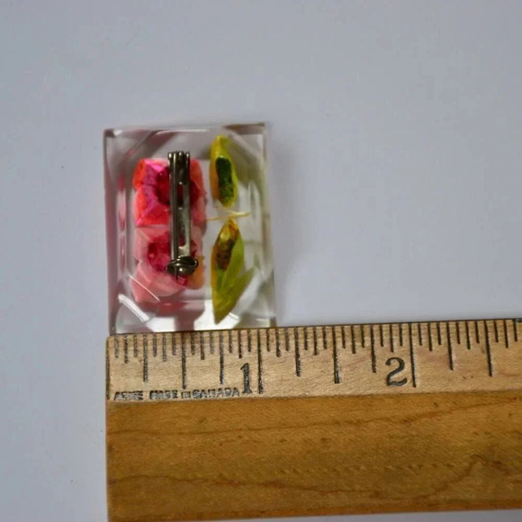 Vtg Reverse  Carved Rose Brooch - Picture 6 of 6